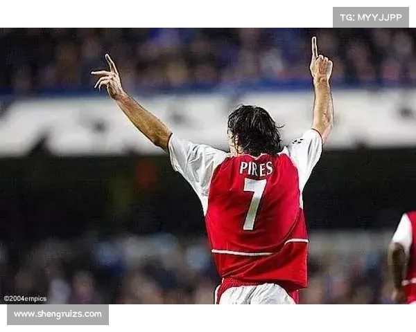 杰拉德4号球衣背后的传奇与意义：从成长到领袖的心路历程